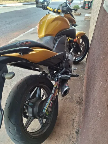 Moto cb 300r 2010