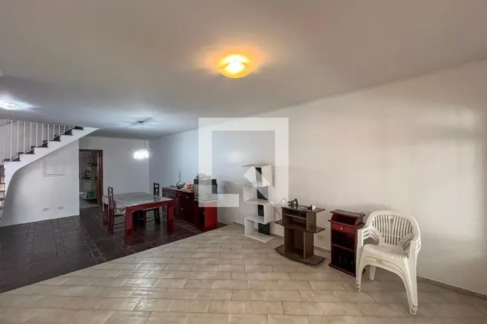 Casa à Venda - Sacomã, 4 Quartos, 210 m2