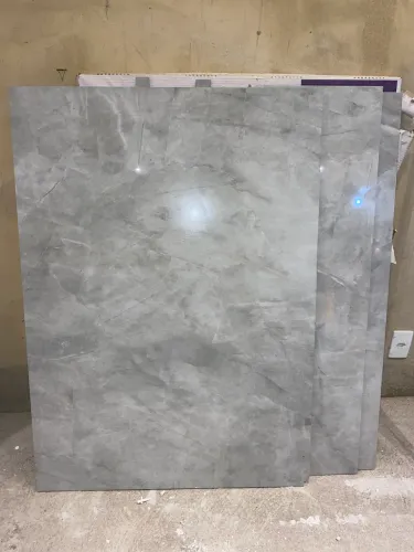 Vendo porcelanato polido Delta 