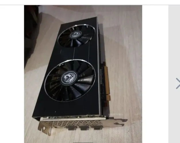 Placa de vídeo Rx 5700xt