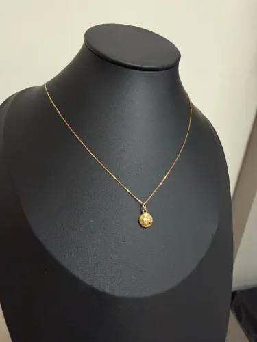 Colar relegioso em ouro 18k com pingente cordeiro de deus
