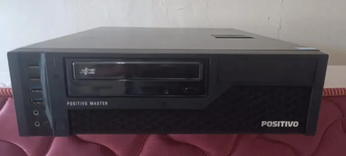 computador desktop Positivo Master