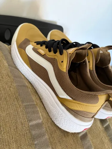 Tenis Vans bege