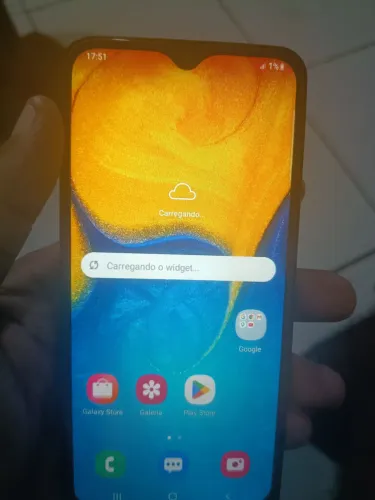 Samsung a20