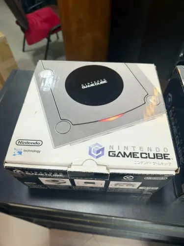 Nintendo Game Cube Silver com Caixa Completo
