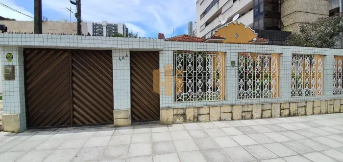 Excelente casa para locação no bairro do Espinheiro