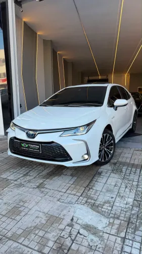 Toyota Corolla Altis Prem. Hybrid 1.8 Flex AUT 2024