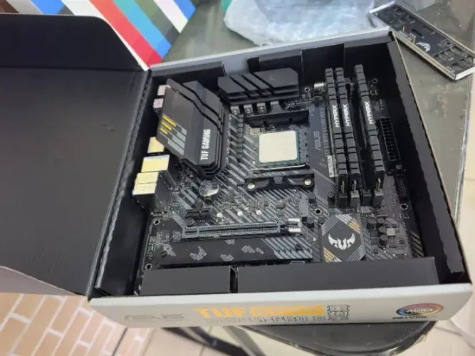 kit ryzen 5 5600g + b450m pro s asus tuf gaming + 2 memorias ddr4 predator