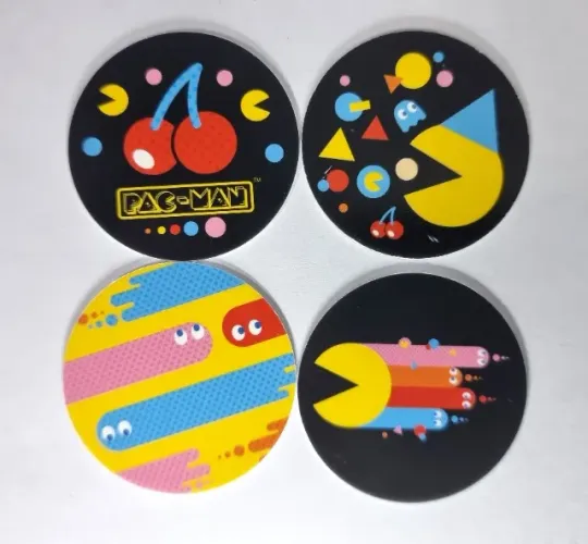 4 tazos Pac-man Elma chips