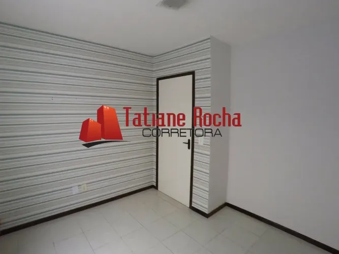 Vendo excelente apartamento térreo no Condomínio Princesa do Sertão.