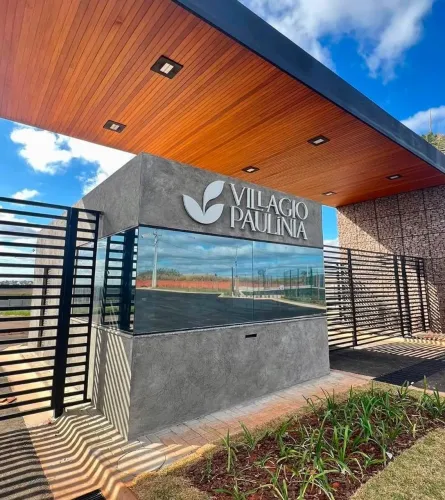 Terreno à venda, 200 m² por R$ 200.000 - Condomínio Villagio - Paulínia/SP