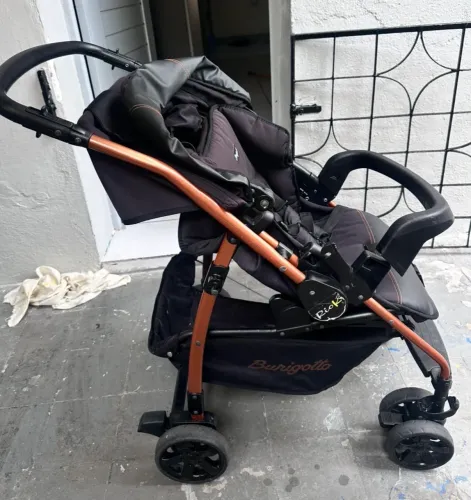 Carrinho de bebê