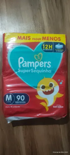 Fralda Pampers 90 unidades 