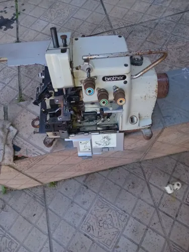 Maquina industrial 3 fios