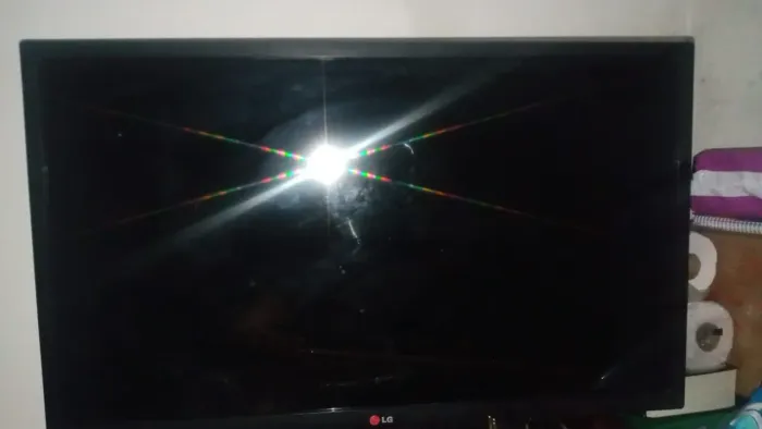 TV LG 32 POLEGADAS não é smart