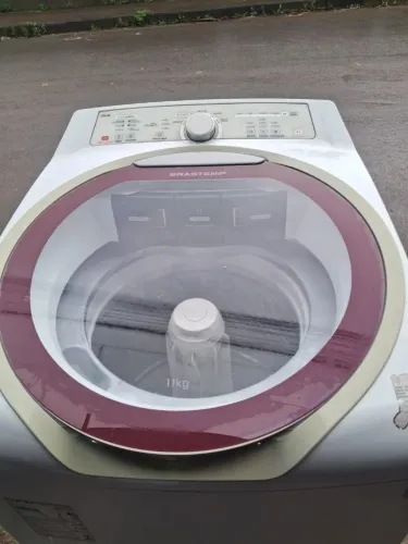 Máquina de lavar roupas 