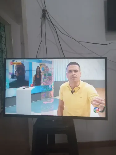 Tv sony 32 com defeito