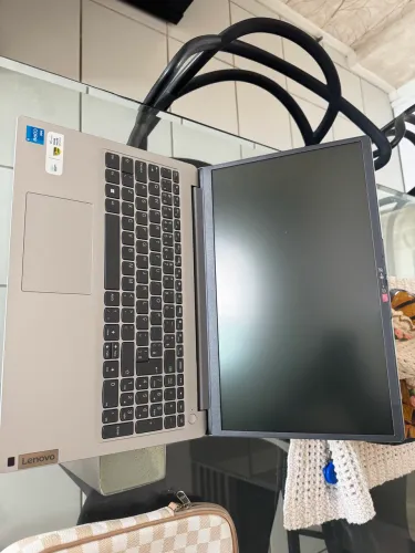 Notebook Lenovo IdeaPad 1i