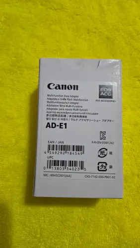 Adptador flash Canon AD-E1