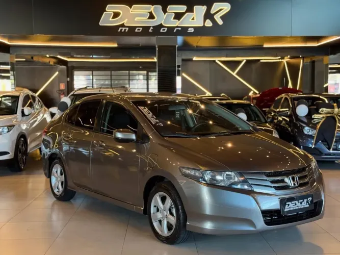 Honda City Sedan LX 1.5 Flex 16V 4P Mec. 2010