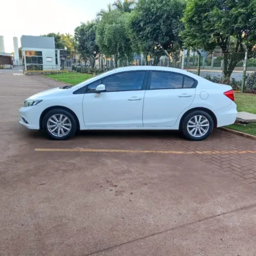 Honda Civic Sedan LXS 1.8/1.8 Flex 16V Mec. 4P 2014