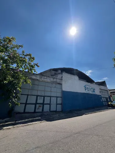 Galpão 870 m2 localização estratégica