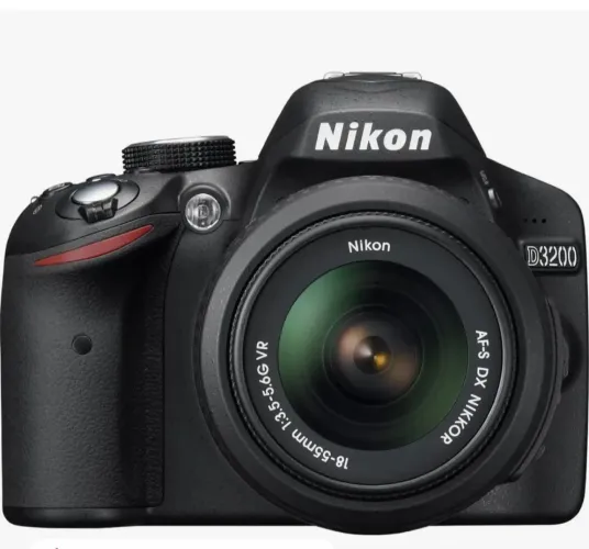 Vendo Câmera Nikon D3200