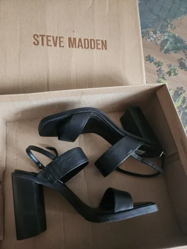 Sandalia Steve Madden 35 