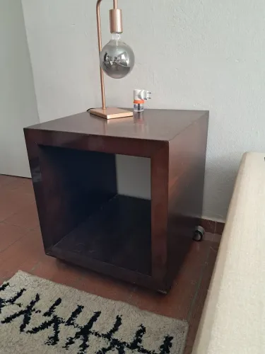Criado mudo