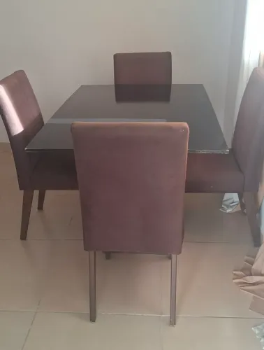 Vendo , pacotão para sair logo . Motivo : Preciso do espaço que está sendo ocupado .