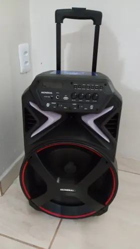 Caixa Mondial CM - 400 (400W RMS) Ainda na garantia. Comprada em Fevereiro 2026.