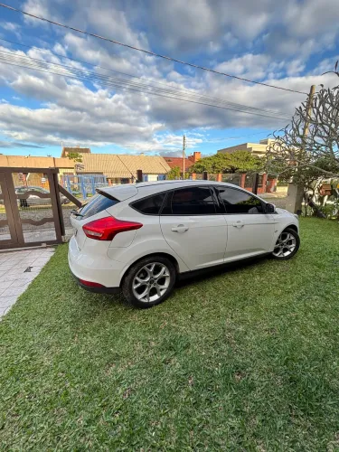 Ford Focus 2.0 16v/se/se Plus Flex 5P Aut. 2016