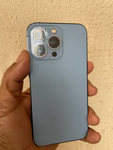 iPhone 13pro impecável de 128g com 81% de bateria tudo funcionando perfeitamente