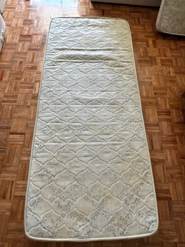 Colchão de solteiro 