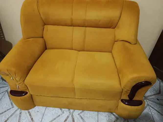 Sofá 2 lugares