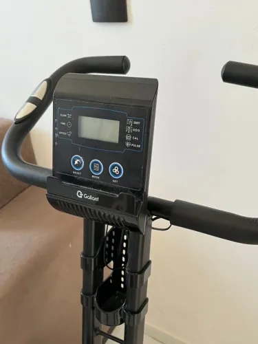 Bicicleta Ergométrica Dobrável