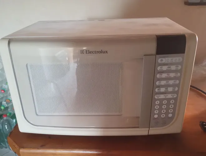 Vendo micro-ondas Electrolux