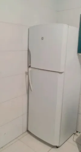 VENDO ESSA GELADEIRA