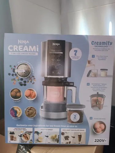 Sorveteira Ninja creami nova
