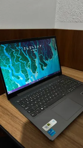 Notebook Lenovo IdeaPad 3i i3 11ª Geração | 8GB RAM | SSD 256GB + HD 1TB | Windows 11