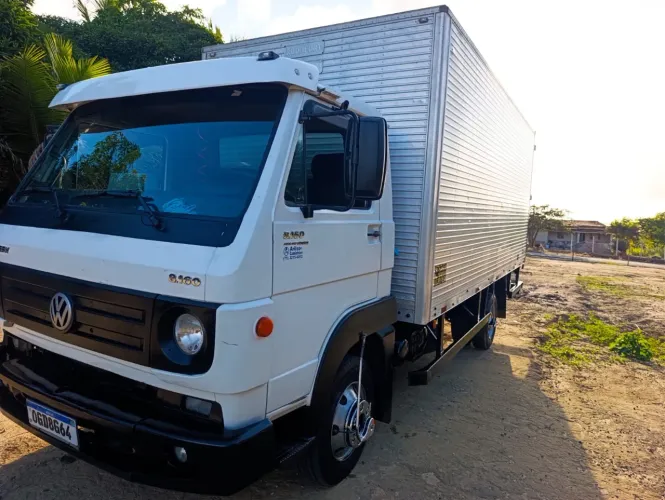 Caminhão VW 8.160