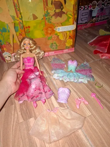 Barbie no mundo da fantasia 3 em 1
