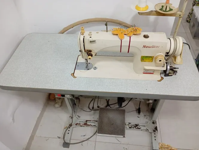 Maquina de costura
