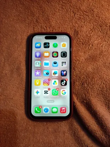 iPhone 15 Usado em Excelente estado