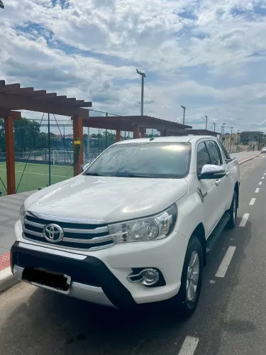 Toyota Hilux CD SRV 4X4 2.8 TDI Diesel Aut. 2016