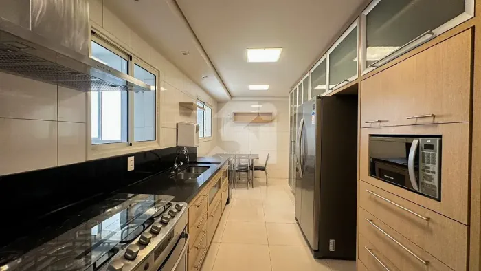 Para Locação com 234m² e 3 Suítes, na Vila Nova Conceição, São Paulo - SP
