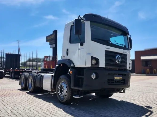 VOLKSWAGEN CONSTELLATION 33460 6X4 2022 CABINE CURTA NO CAVALO