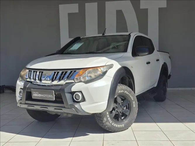 Mitsubishi L200 Tri. Outdo. GLS 2.4 CD 4X4 Die. AUT 2021