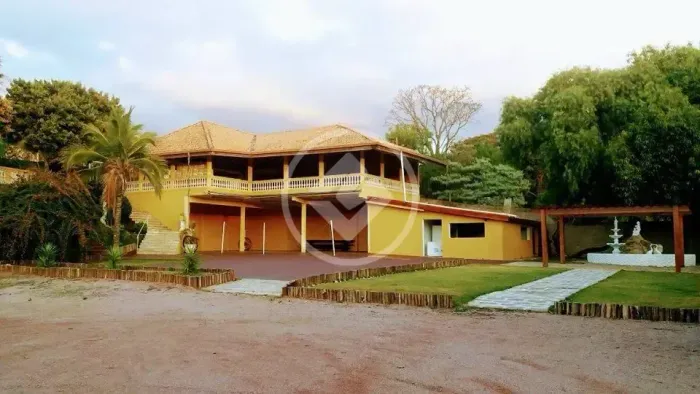 Chácara à Venda ou Locação em Vinhedo/SP  Ideal para Eventos, Buffet, Pousada ou Empreendi