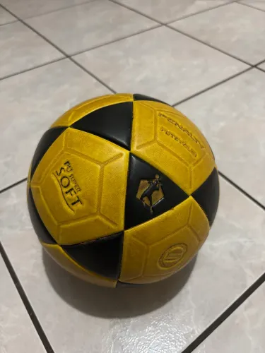 Bola de Futevôlei Penalty Original - Aberto a Negociação - Excelente Estado